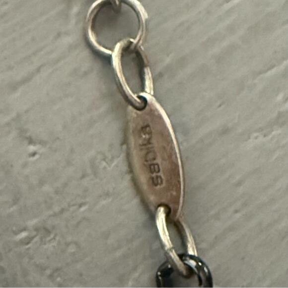 Sabika Crystal Pendant Black Chainlink Necklace - Picture 4 of 9